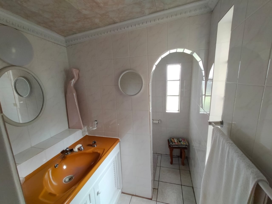 4 Bedroom Property for Sale in Kroondal North West